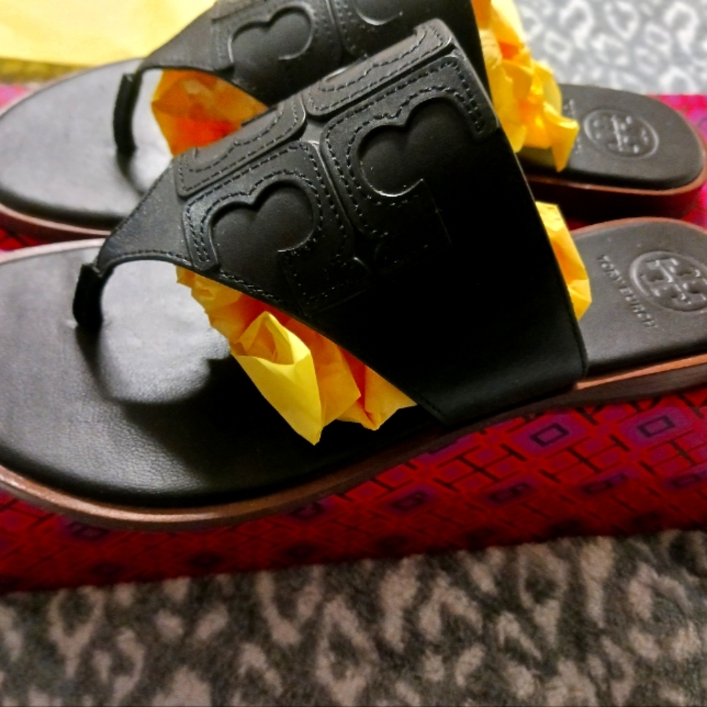 Jaime Sandals full thong logo